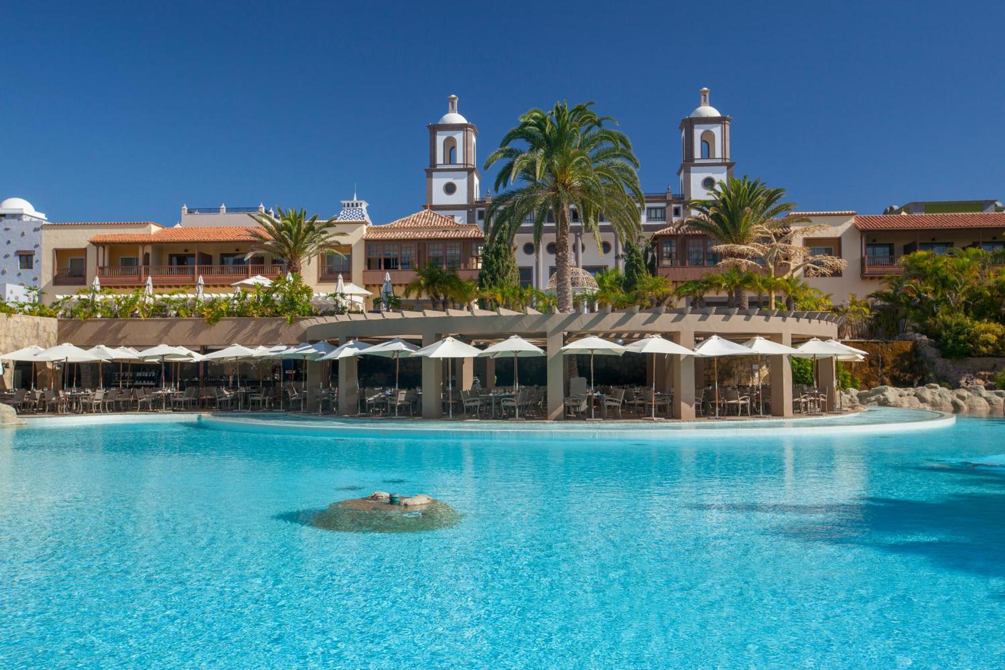 Lopesan Villa Del Conde Resort & Thalasso Meloneras Dış mekan fotoğraf Hard Rock Hotel