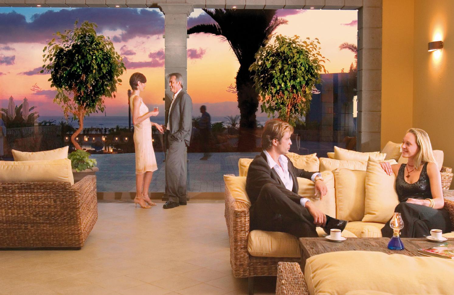 Lopesan Villa Del Conde Resort & Thalasso Meloneras İç mekan fotoğraf Sky Lounge
