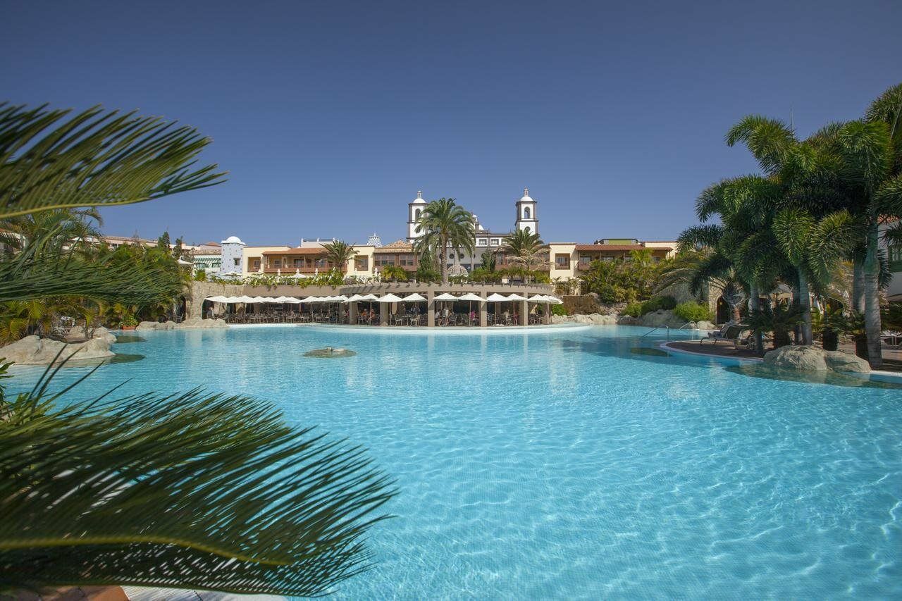 Lopesan Villa Del Conde Resort & Thalasso Meloneras Dış mekan fotoğraf The resort's main pool