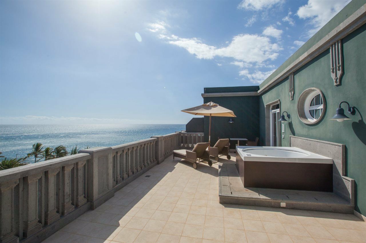 Lopesan Villa Del Conde Resort & Thalasso Meloneras Dış mekan fotoğraf Rooftop terrace