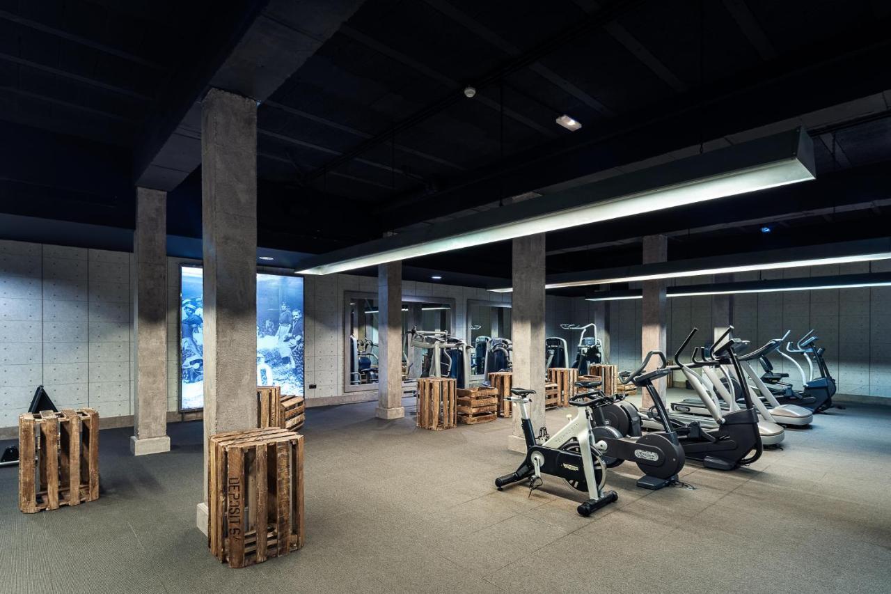 Lopesan Villa Del Conde Resort & Thalasso Meloneras Dış mekan fotoğraf The gym at the 2012 Olympic Village